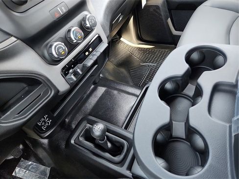 Used 2024 RAM 3500 Tradesman image 20