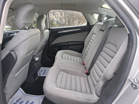 Used 2014 Ford Fusion S image 16