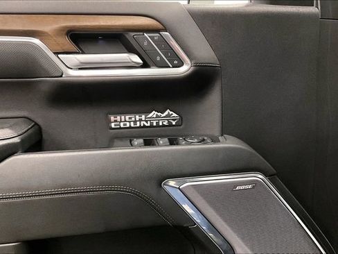 Used 2023 Chevrolet Silverado 1500 High Country image 19