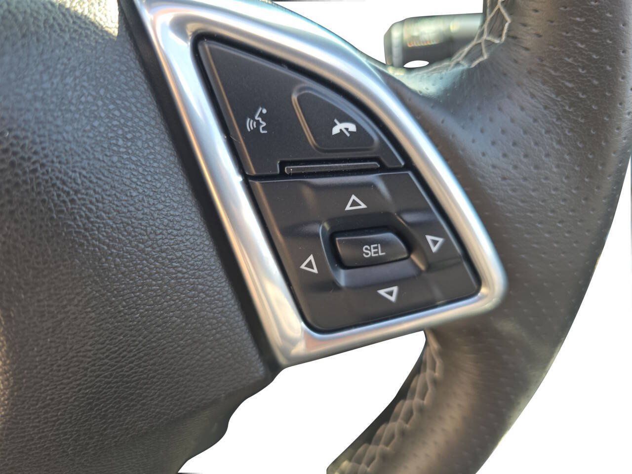 Used 2023 Chevrolet Camaro SS RWD image 30