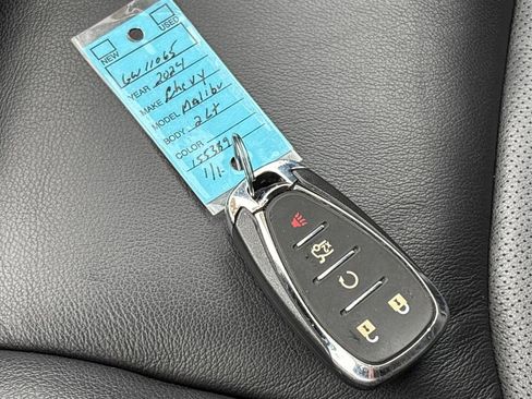 Used 2024 Chevrolet Malibu LT image 35