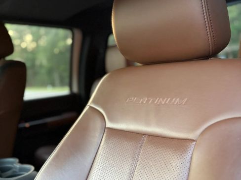 Used 2015 Ford F250 Platinum AWD/4WD image 14