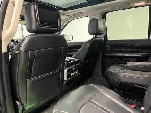 Used 2018 Ford Expedition Max Platinum AWD/4WD image 46