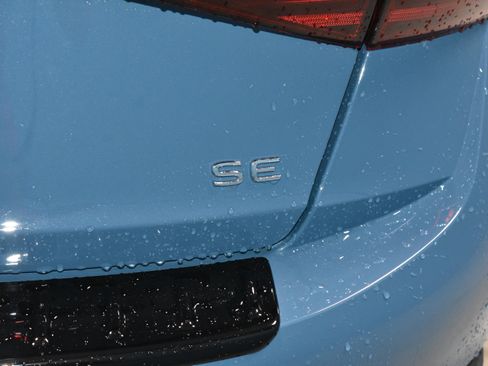 New 2026 Volkswagen Jetta SE FWD image 23