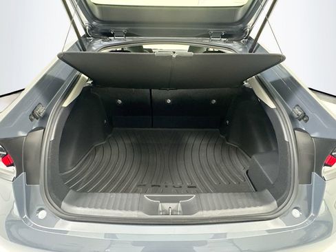 Used 2024 Toyota Prius LE image 19