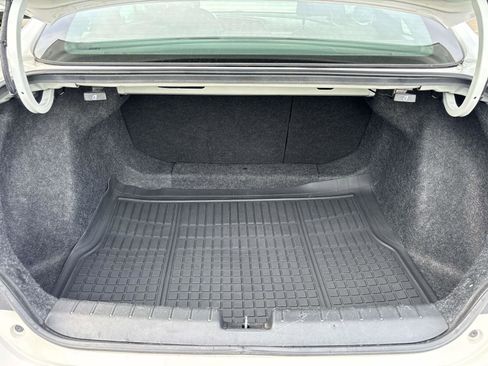 Used 2019 Honda Civic EX image 13