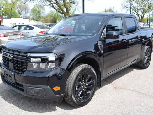 Used 2024 Ford Maverick Lariat w/ Black Appearance Package AWD/4WD image 4