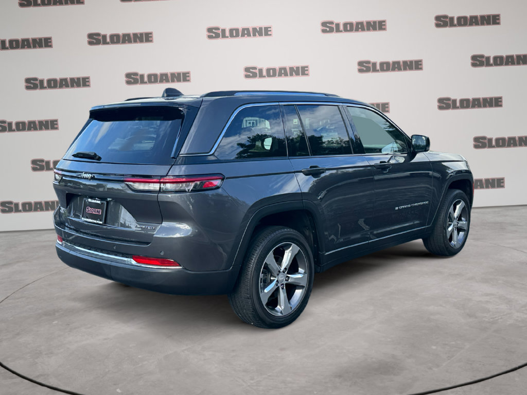 Used 2022 Jeep Grand Cherokee Limited AWD/4WD image 5