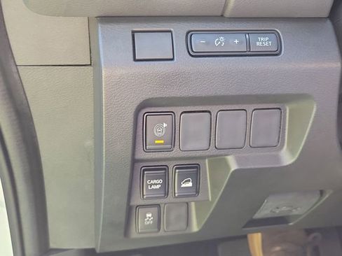 New 2026 Nissan Frontier SV w/ Tow Package AWD/4WD image 19