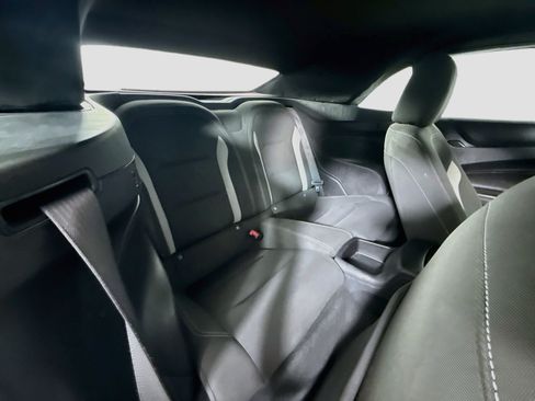 Used 2019 Chevrolet Camaro LT RWD image 26
