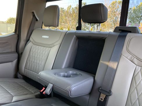 Used 2026 Ford F450 Platinum w/ Platinum Plus Package image 35