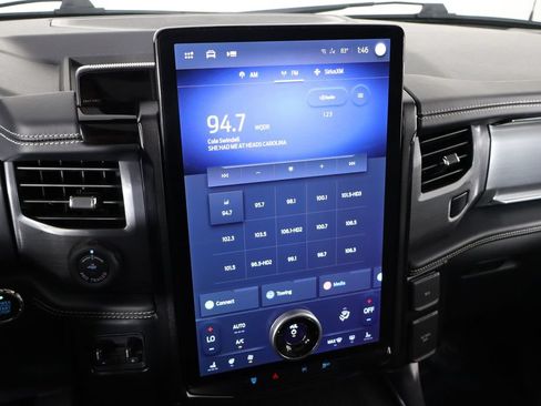 Used 2023 Ford F150 Lightning Platinum AWD/4WD image 32