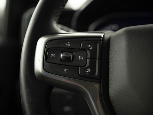 Used 2023 Chevrolet Silverado 1500 LT AWD/4WD image 6
