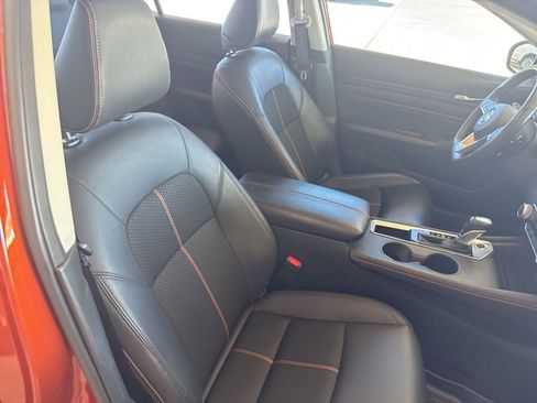 Used 2022 Nissan Altima 2.0 SR image 17