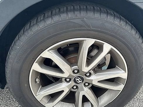 Used 2014 Hyundai Santa Fe Sport 2.0T FWD image 8