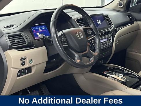 Used 2019 Honda Pilot Touring image 14