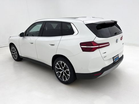 Used 2026 BMW X3 xDrive30i w/ Convenience Package AWD/4WD image 9