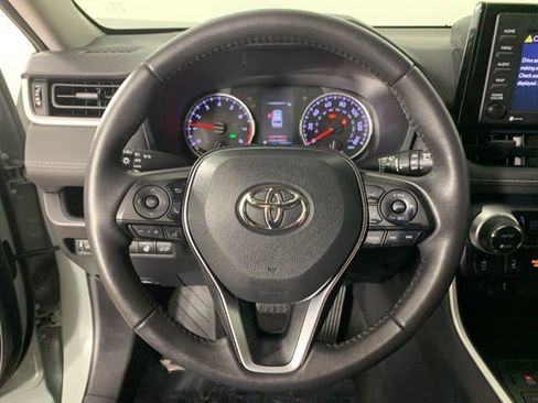 Used 2022 Toyota RAV4 XLE w/ Convenience Package AWD/4WD image 23