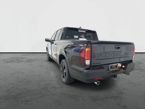 New 2026 Honda Ridgeline Black Edition image 2
