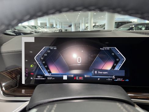 New 2026 BMW X5 xDrive40i AWD/4WD image 17