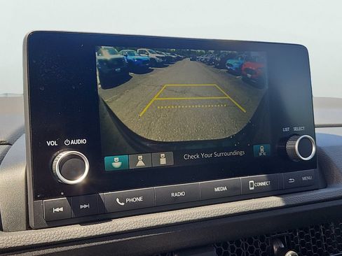Used 2025 Honda CR-V EX image 15