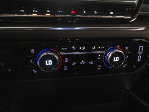 Used 2023 GMC Sierra 1500 SLT w/ SLT Premium Plus Package image 18