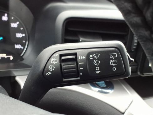 Certified 2022 Ford Explorer XLT image 24