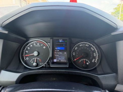 Used 2023 Toyota Tacoma SR w/ SR Convenience Package RWD image 12