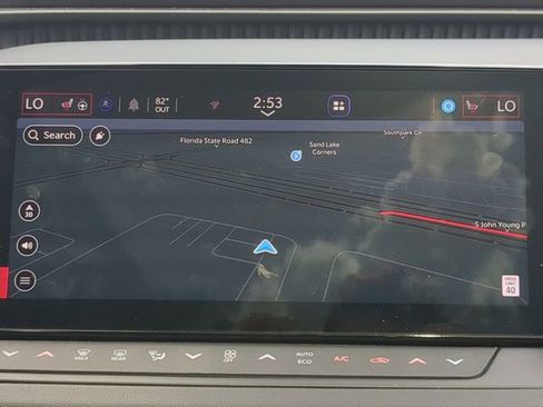 Used 2025 Dodge Charger R/T w/ Sun & Sound Package image 25