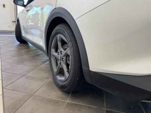 Used 2025 Kia K4 FWD image 17