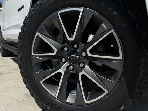 Used 2021 Chevrolet Tahoe Z71 AWD/4WD image 10