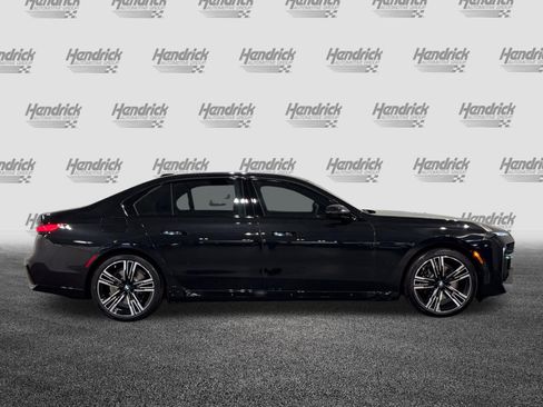 New 2026 BMW i7 xDrive60 w/ Executive Package AWD/4WD image 9