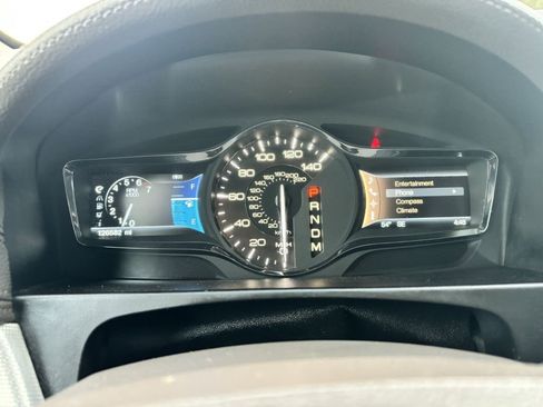 Used 2012 Lincoln MKX AWD image 24