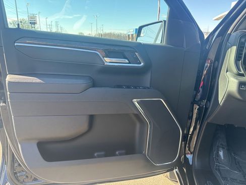 Used 2026 GMC Sierra 1500 Elevation image 26