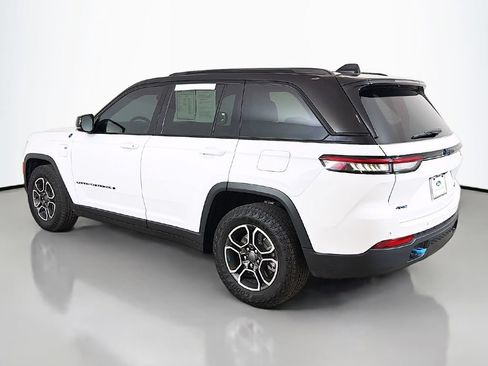 Used 2023 Jeep Grand Cherokee Trailhawk AWD/4WD image 15