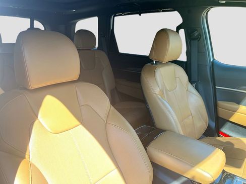 Used 2021 Kia Telluride SX w/ Towing Package image 30