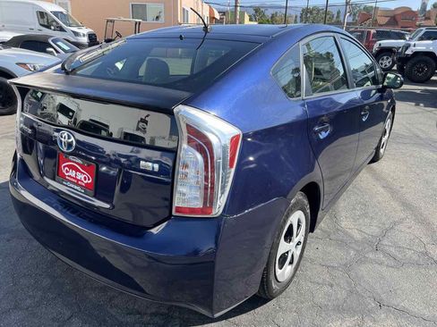 Used 2015 Toyota Prius Two FWD image 5