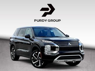 Used 2024 Mitsubishi Outlander SE Black Edition AWD/4WD video 1