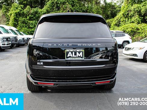 Used 2024 Land Rover Range Rover Long Wheelbase SE AWD/4WD image 10