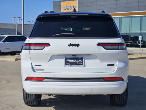 New 2026 Jeep Grand Cherokee L Summit image 8