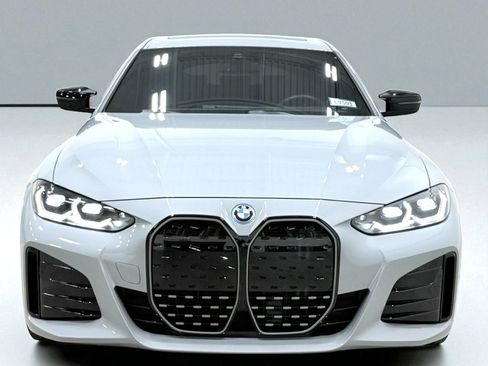 Used 2024 BMW i4 M50 w/ Premium Package image 8