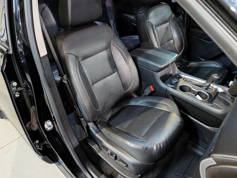 Used 2019 Chevrolet Traverse Premier w/ Redline Edition image 37