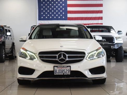 Used 2014 Mercedes-Benz E 550 4MATIC Sedan image 2