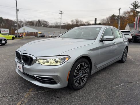 Used 2019 BMW 540i xDrive w/ Premium Package image 5