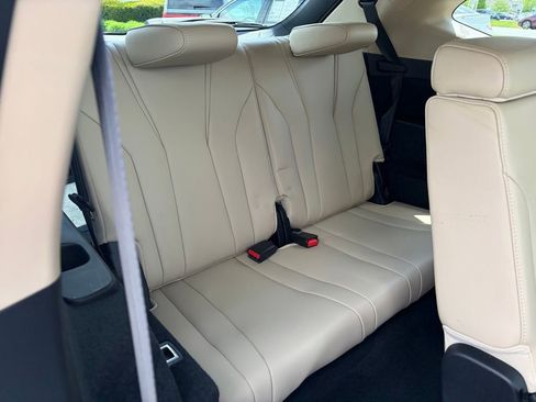 Used 2022 Acura MDX SH-AWD w/ Technology Package image 27