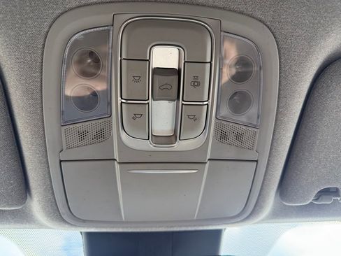 Used 2020 Hyundai Santa Fe SEL w/ Cargo Package image 19