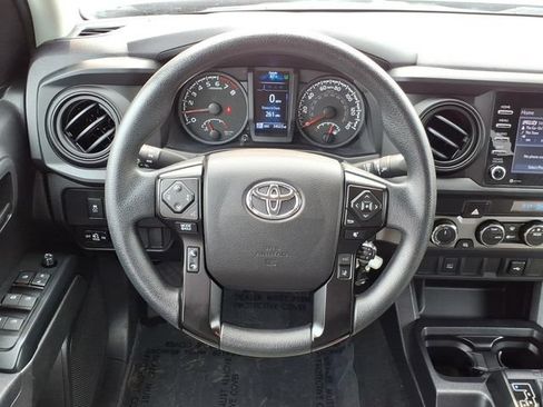 Certified 2022 Toyota Tacoma SR AWD/4WD image 11