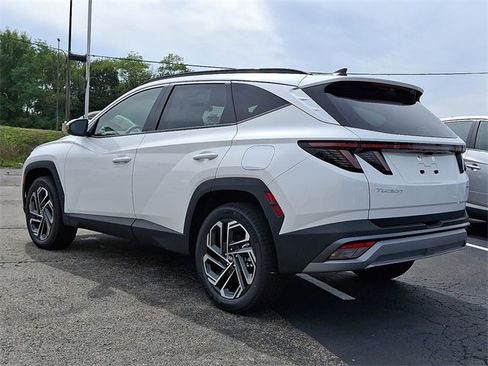 New 2026 Hyundai Tucson Limited image 3