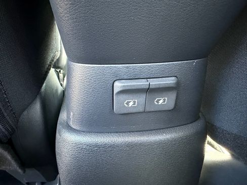 Certified 2025 Nissan Versa S w/ Trunk Package FWD image 14
