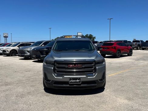 Used 2023 GMC Acadia AT4 w/ Preferred Package AWD/4WD image 2